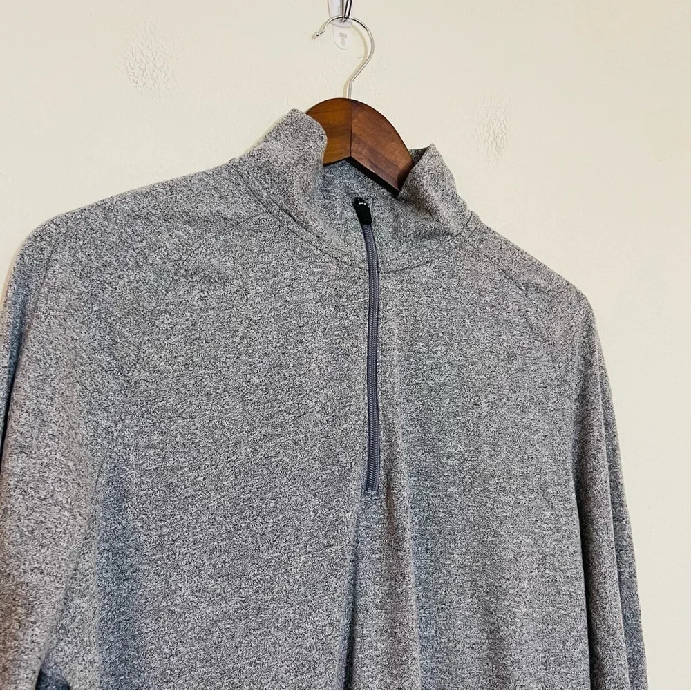 Banana Republic Quick Dry Half Zip Long Sleeve Sweatshirt Men Size  M Color Gray
